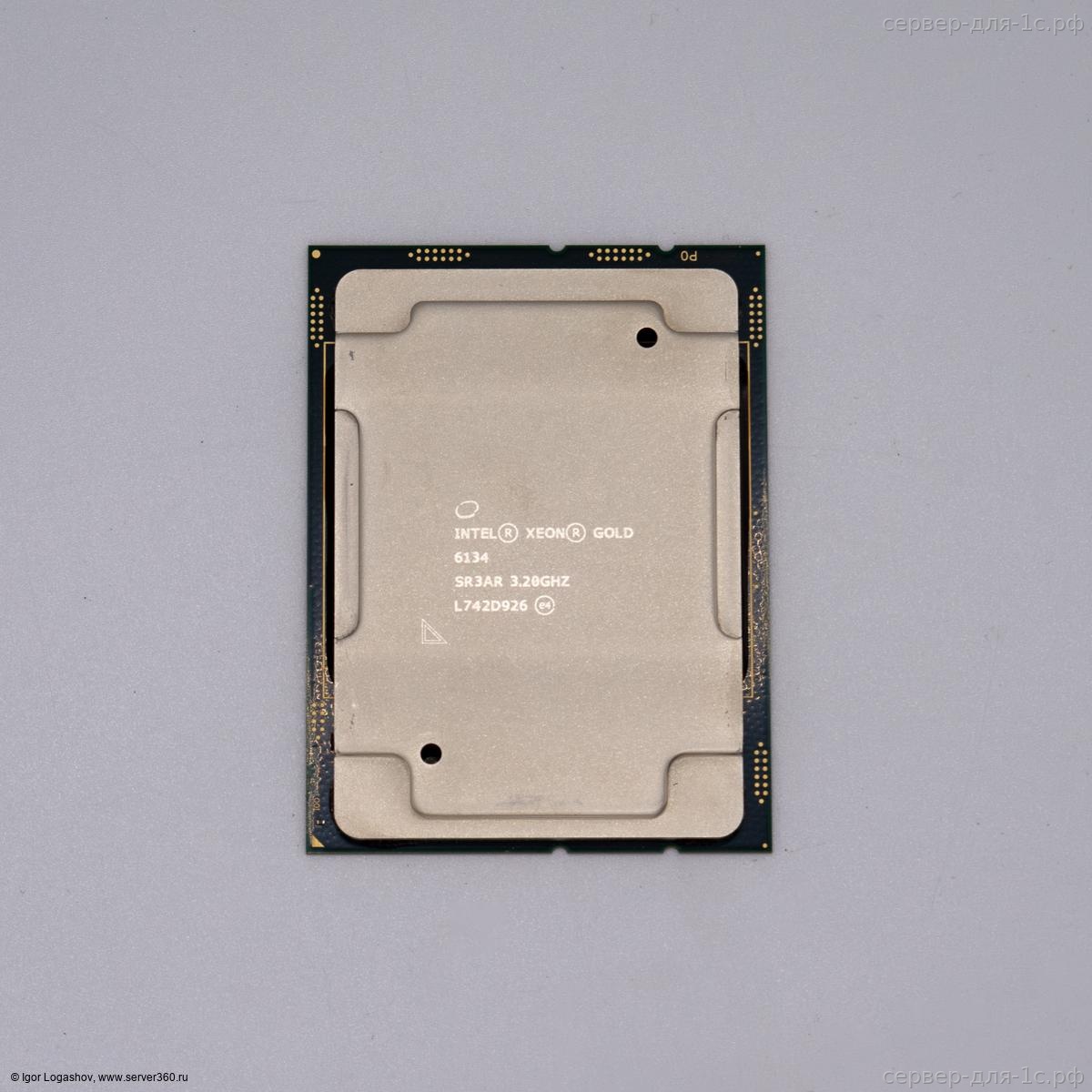 Процессор Intel Xeon Gold 6134 — вид сверху, маркировка на теплораспределительной крышке